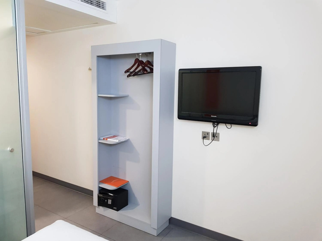 Отель JOIN INN HOTEL Jebel Ali, Dubai ( formerly easyhotel ) в Дубае