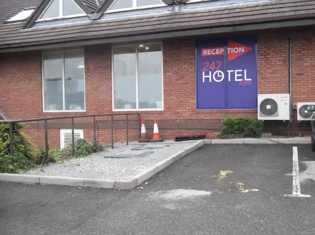 247Hotel.com