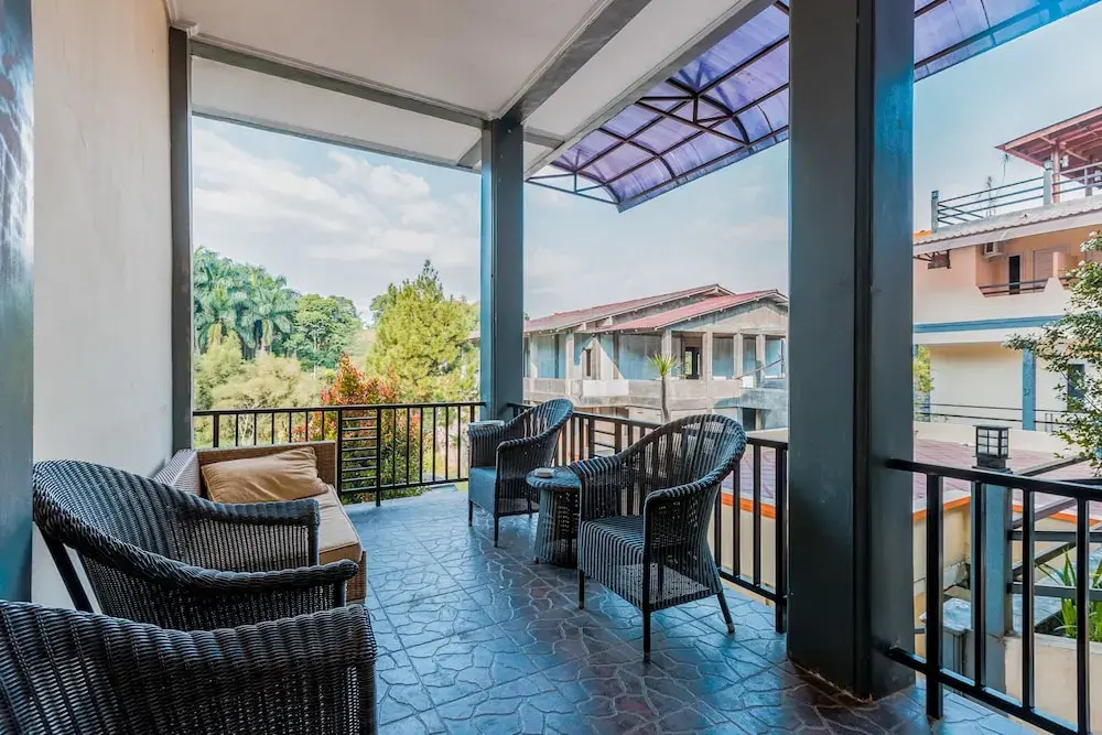 Balcony & Terrace