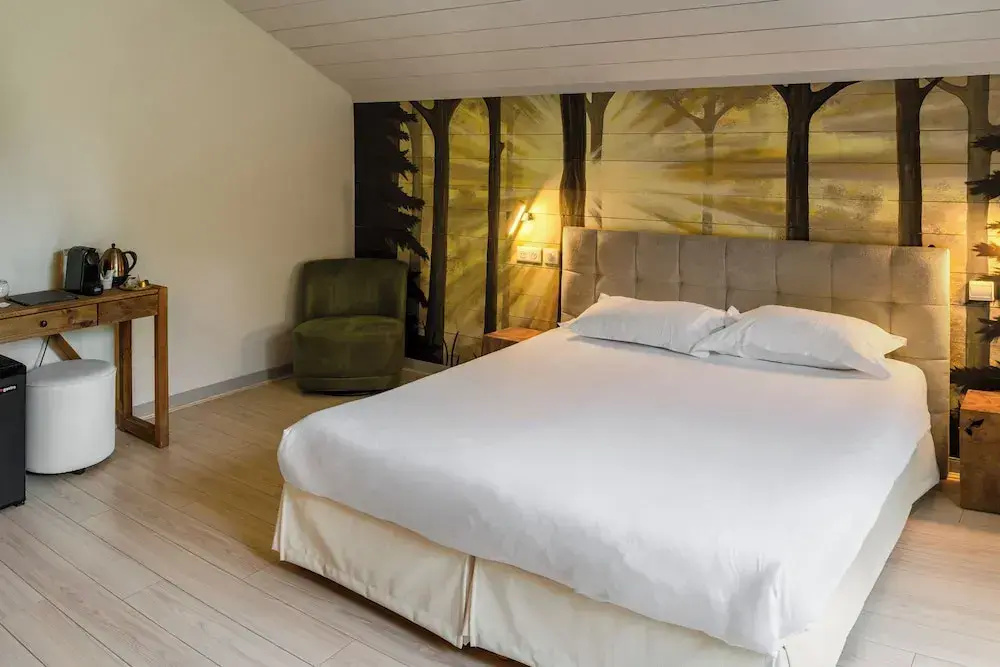 Deluxe Quadruple room