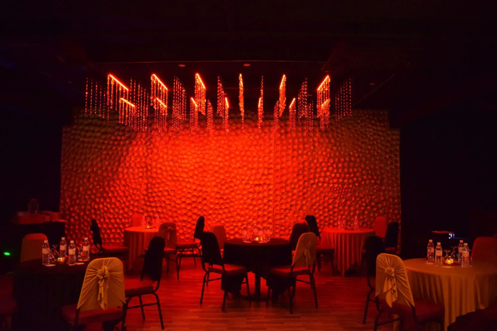 Lobby & Reception
