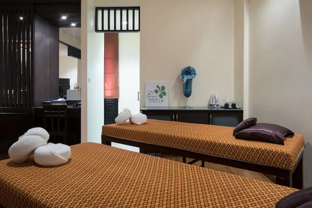 Люкс в Bangkok Natural Spa Resort and Suite