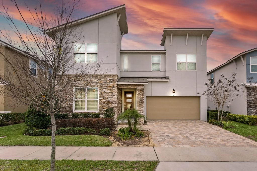9 Bedroom/ 6.5 Bathroom Solara Resort (1552 NP), Kissimmee, US