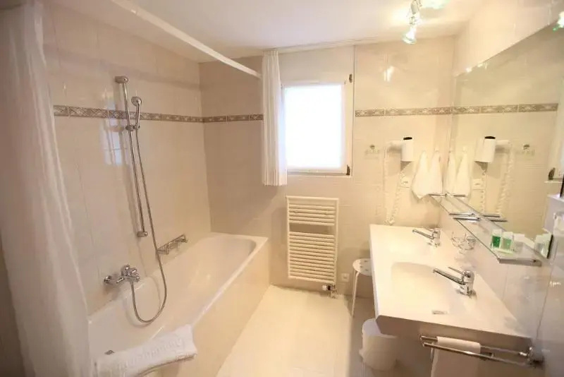 Standard Suite