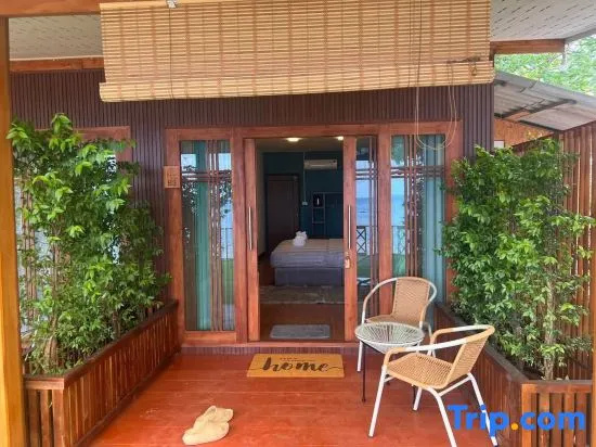 Ban slow life Koh Libong