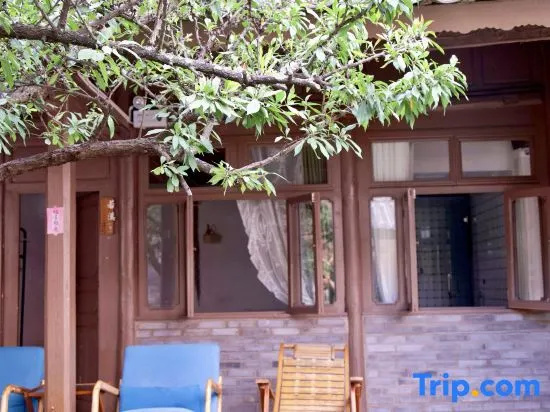 WeiShan Ancient City Ruoyu Beiyuan Homestay in Nanzhao