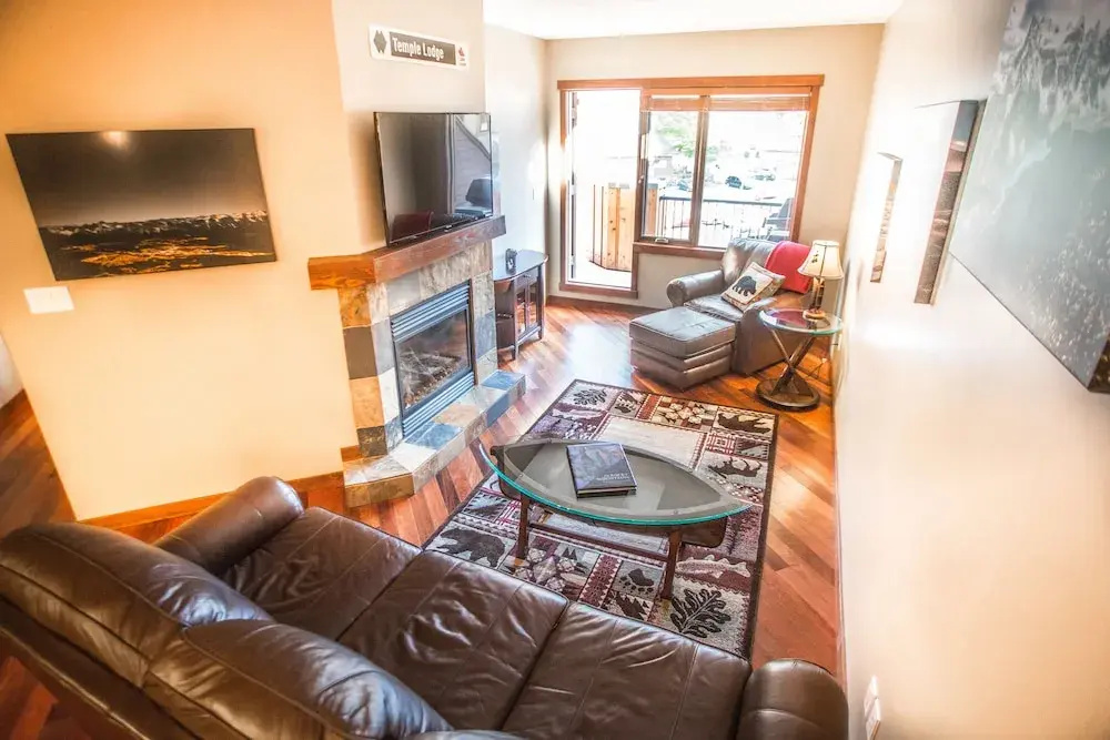2 Bedrooms Apartment with balcony
