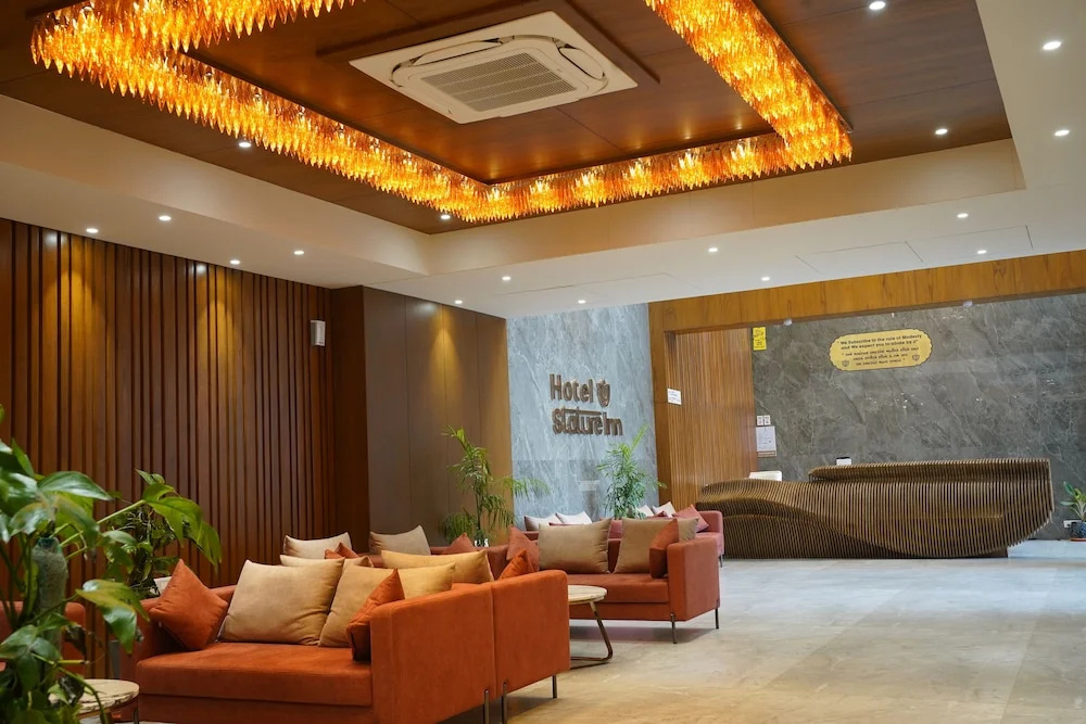Hotel Stature Inn
