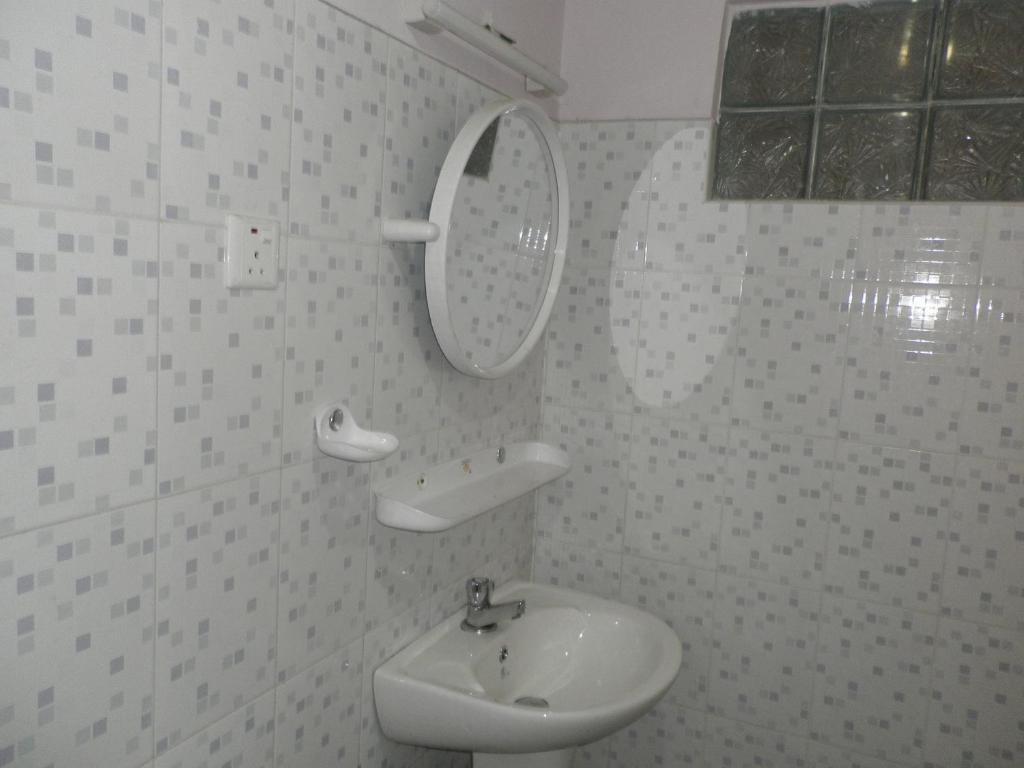 Mccarthy Guesthouse