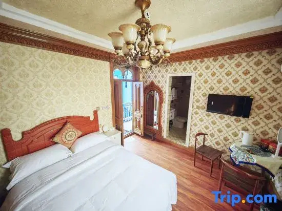 Classic Double room (full double bed)
