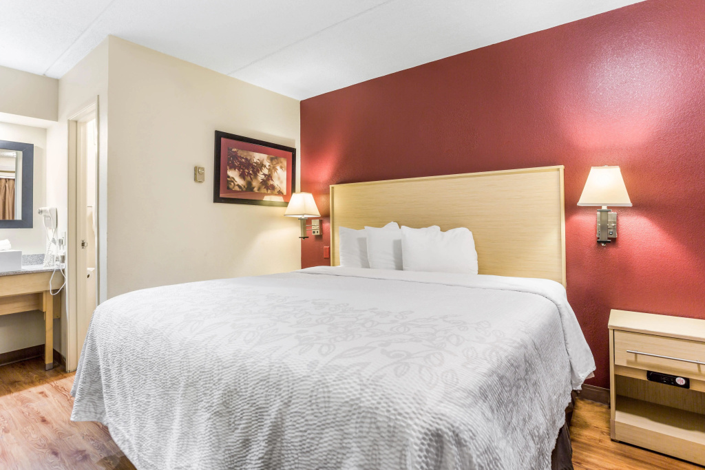 Red Roof Inn PLUS+ Nashville North - Goodlettsville - фото 20
