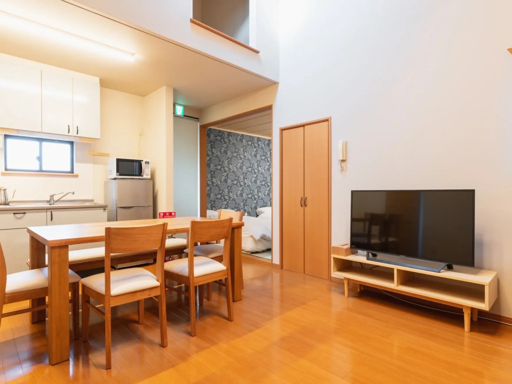 Quadruple Suite