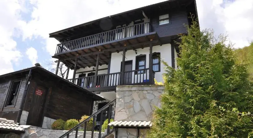 zlatinovi Houses - Général