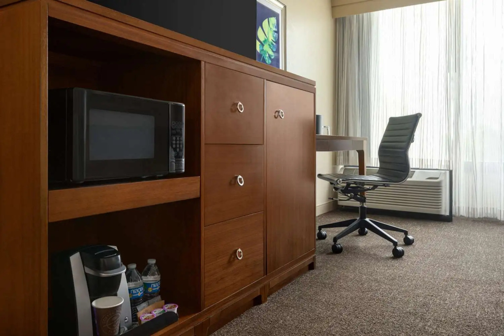 Doubletree by Hilton Fort Myers at Bell Tower Shops - Chambres