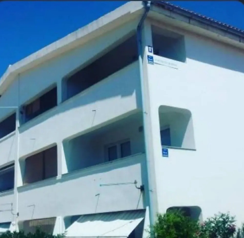 Gavro - 20 m From the sea - A2