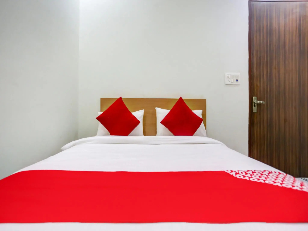 Rozette Residency by OYO Rooms