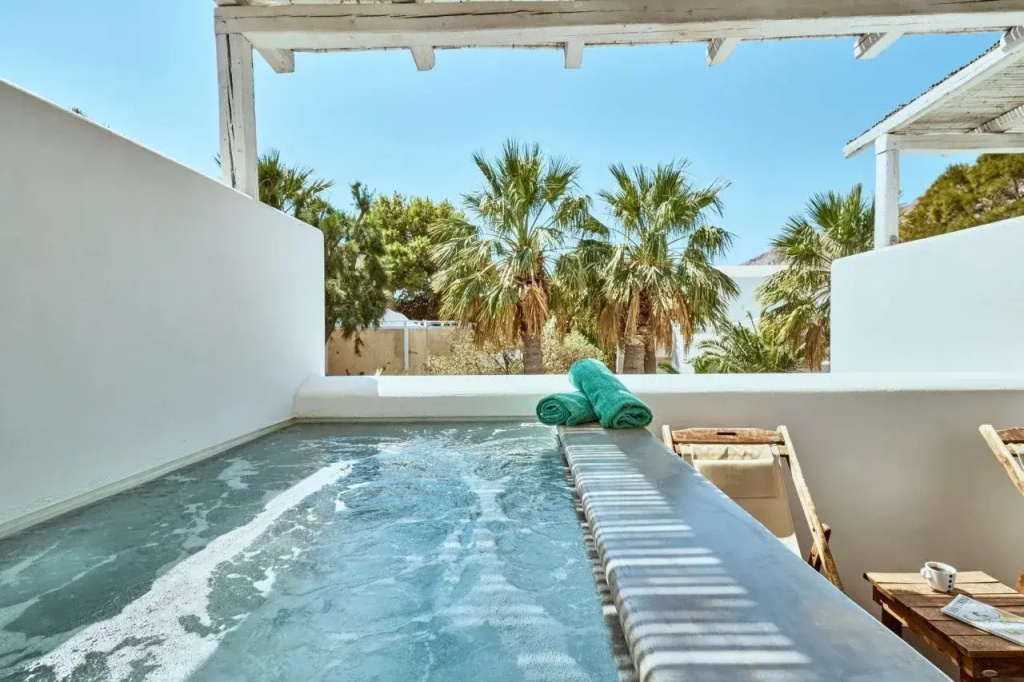 Meltemi Excelsior Suites and Spa