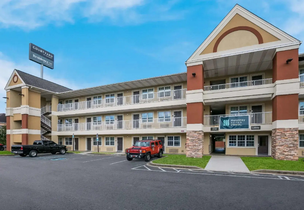 Mainstay Suites Knoxville - Cedar Bluff