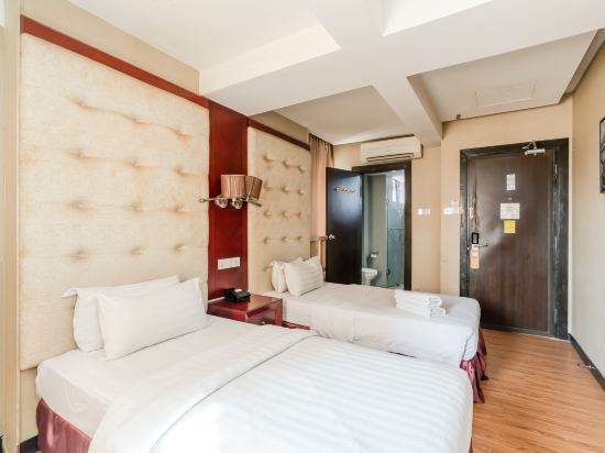 Celyn City Hotel