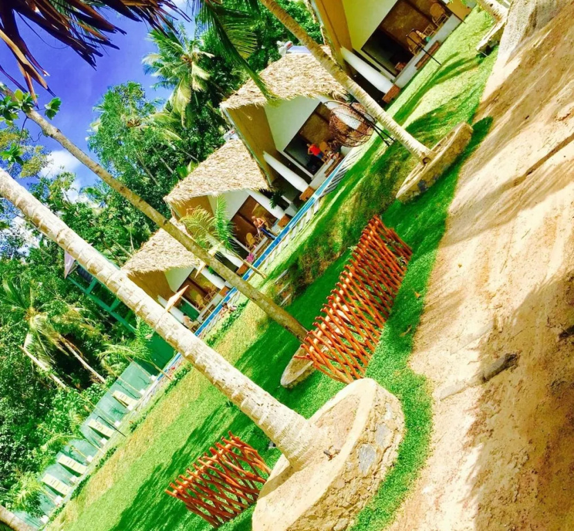 Airport resort