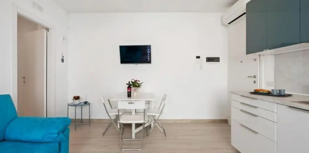 Tra mare e centro! nuovo appartamento x4 con parking