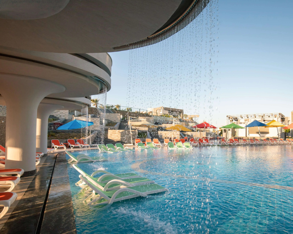 Hurghada Long Beach Resort — Hurghada, Red Sea