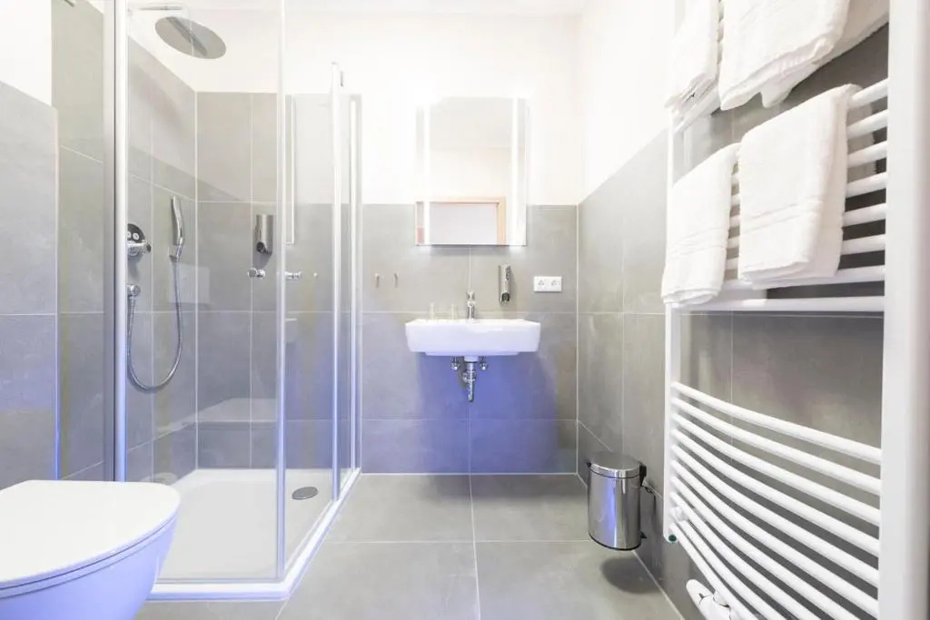 Hotel Schwarzer Adler - Chambres