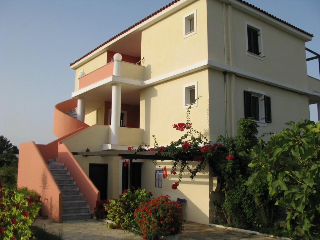 Remetzo Village