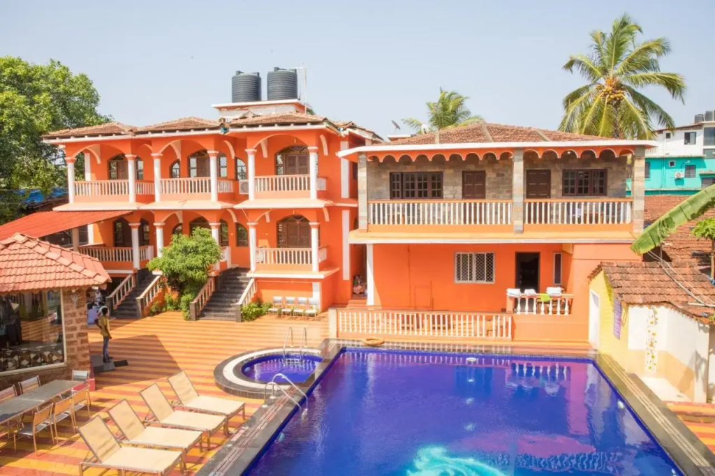 Larios Beach Holidays - Général