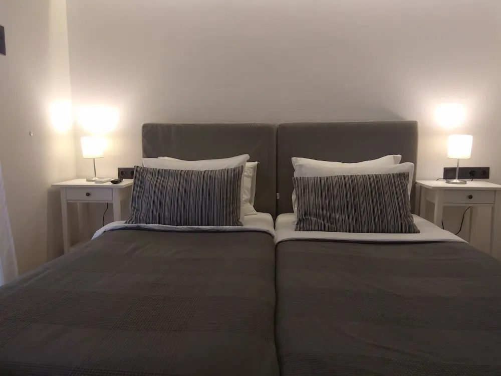 Achillion Apartment, Афіни, Греція мініатюра 6