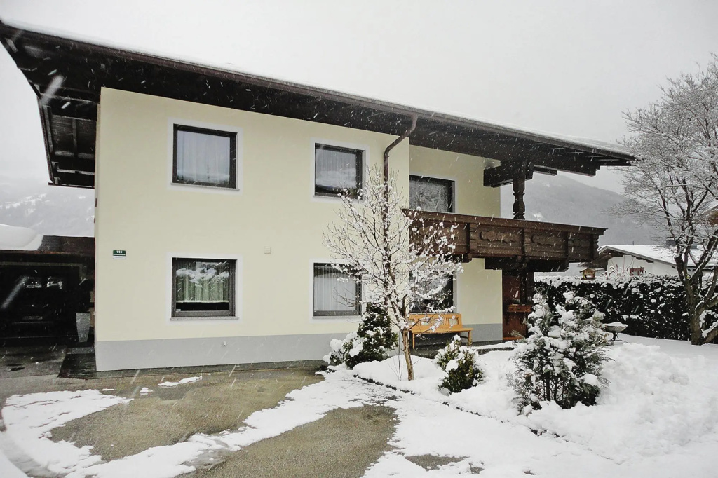 Apartment in Fugen Near Spieljochbahn