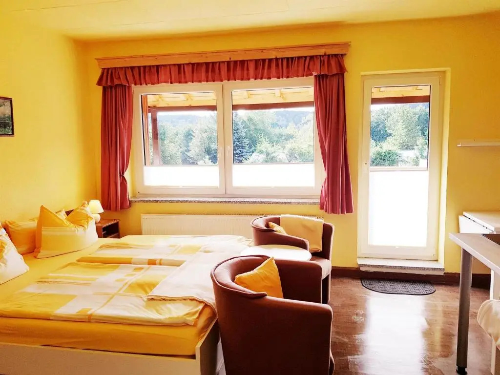 Pension "An der Erzgebirgsbahn" - Chambres
