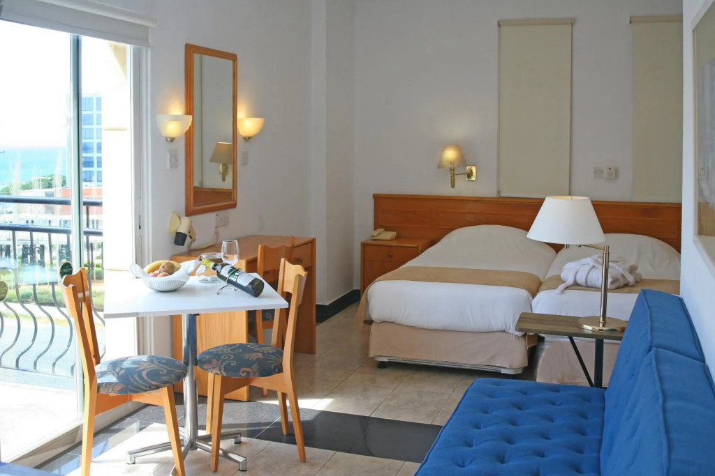 Boutique Hotel Limassol | Chrielka by null