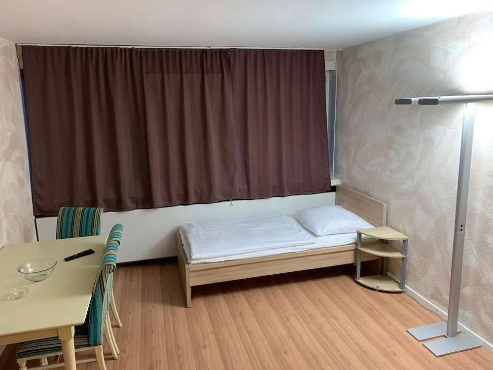 AB Apartment 127