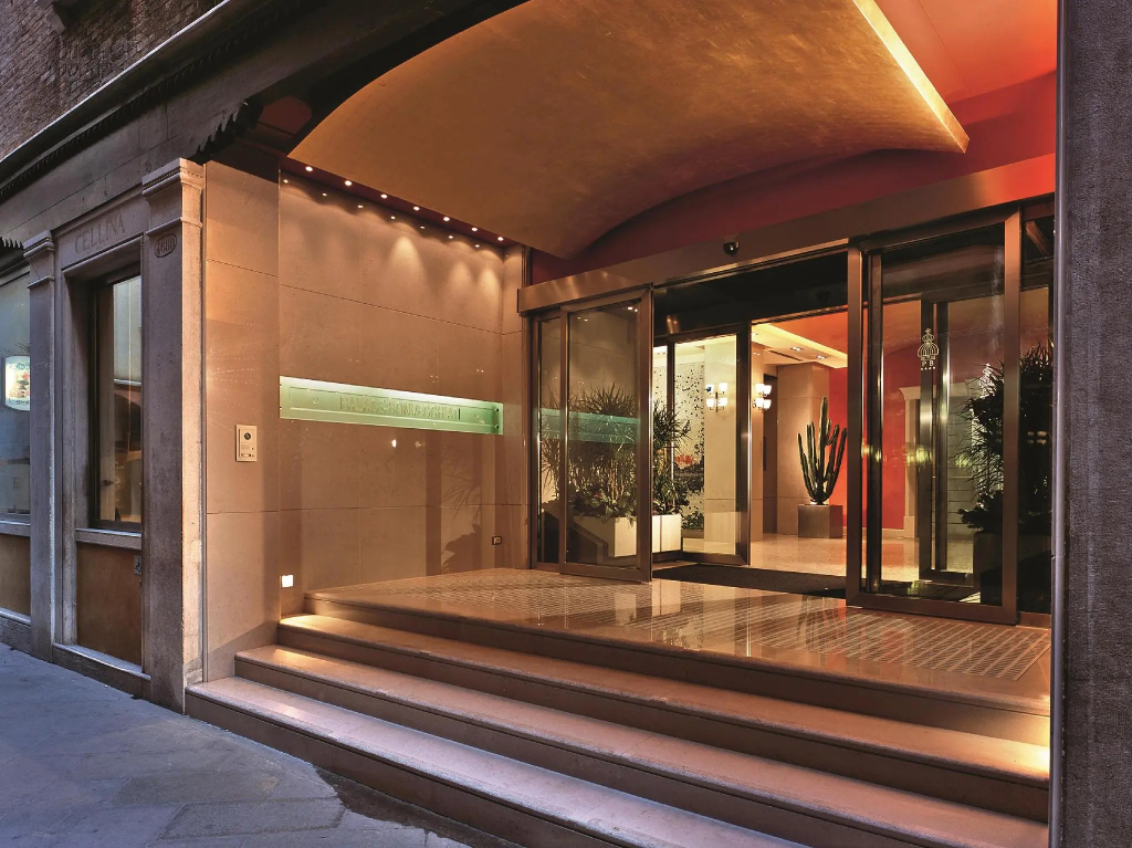 Executive room
