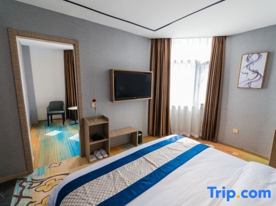 Madrigal hotel 192
