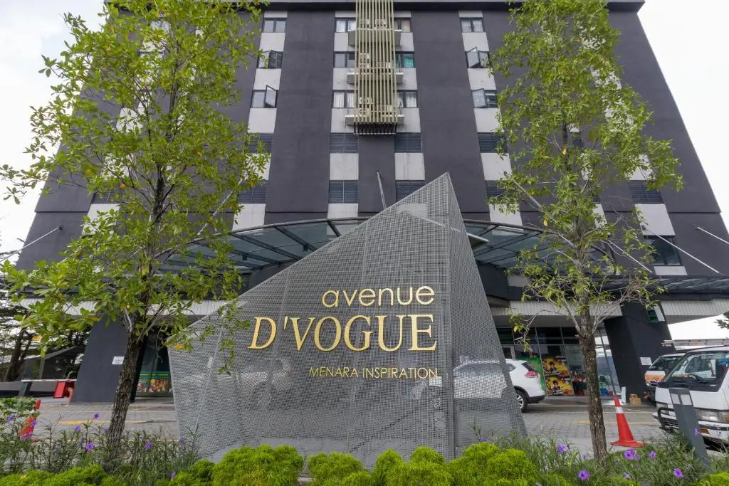 Avenue D'Vogue by Airhost