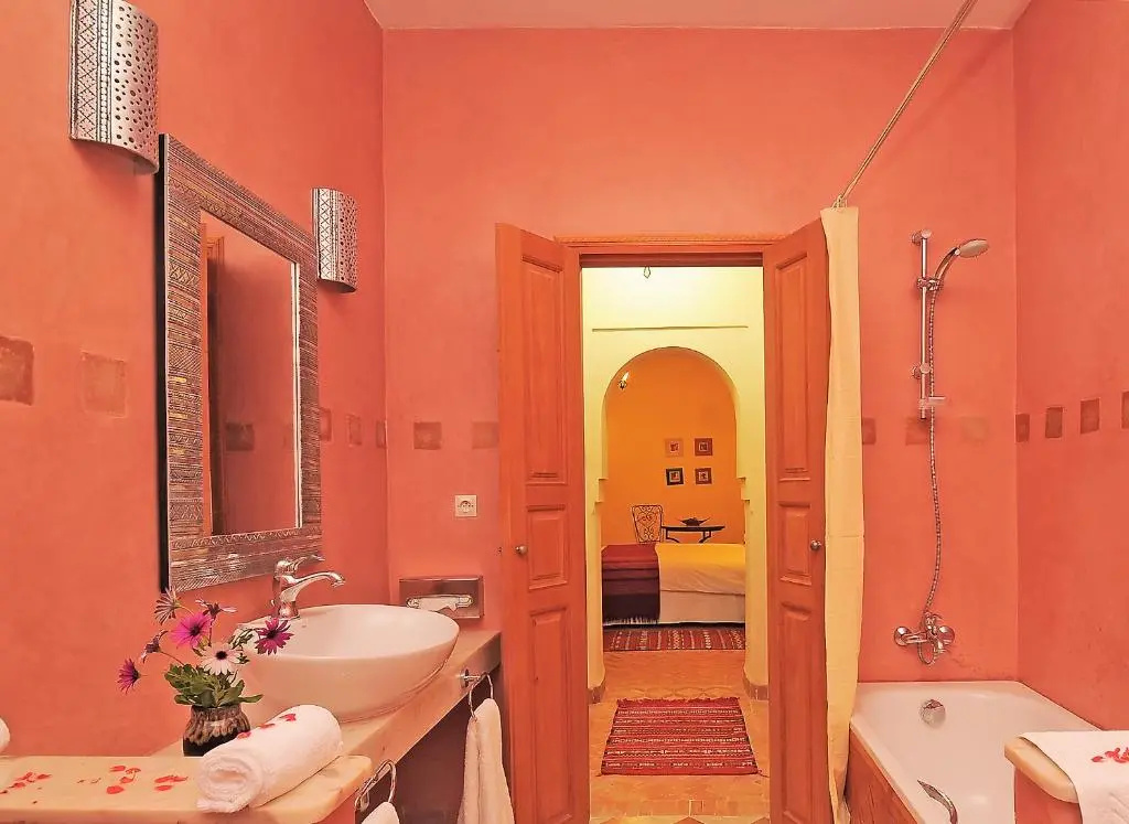 Superior Double room (full double bed)