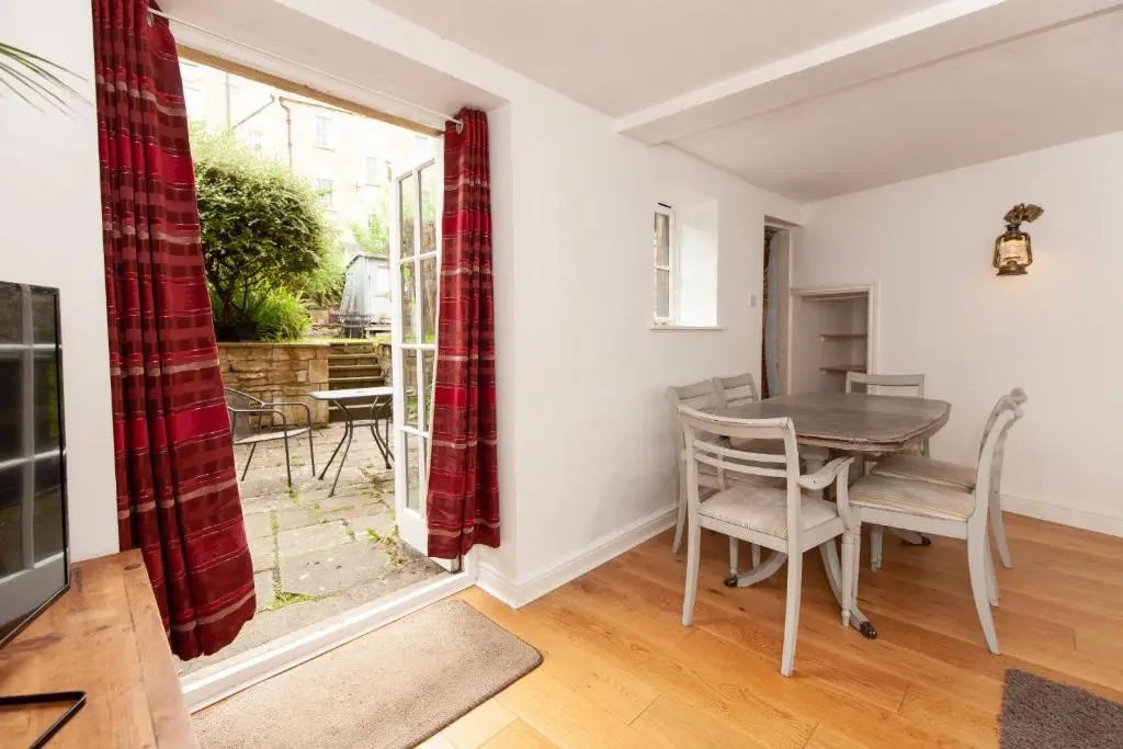 Bath Holiday Suites - Chambres