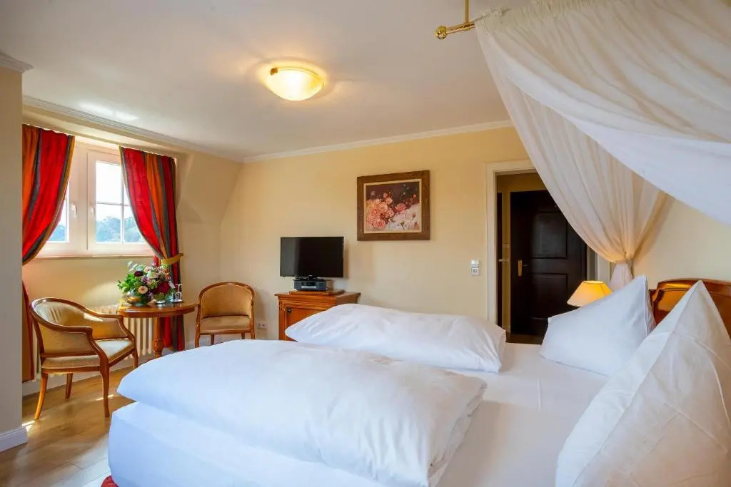 Hotel Schloss Rheinfels - фото 1