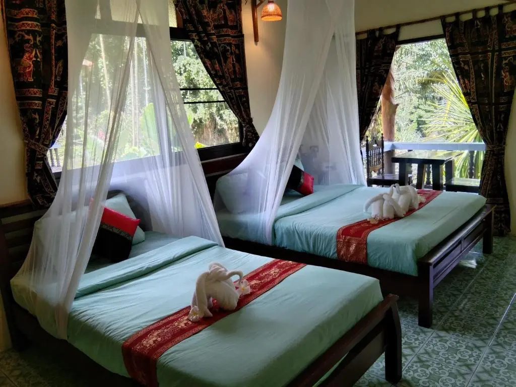 Deluxe Quadruple room
