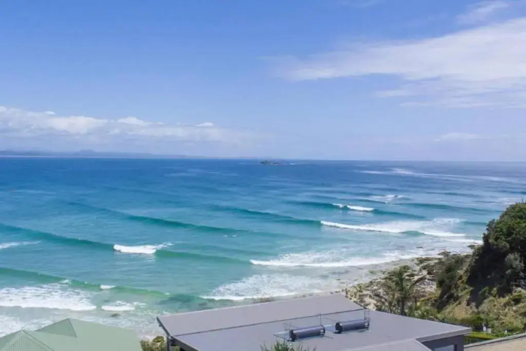 Fuller Holidays - Jane's on Wategos Unit 2, 37 Marine Pde-2 Bed Villa