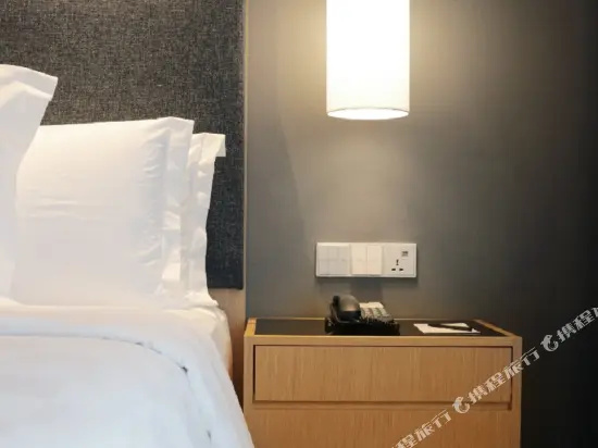 Impiana Hotel Senai — 2