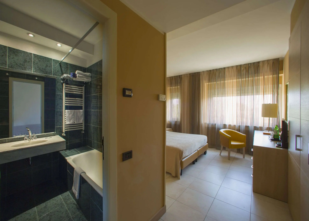 Hotel photo 24