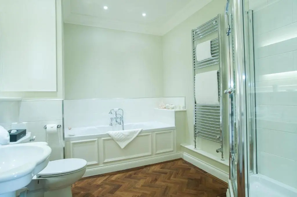 Superior Double room (full double bed)