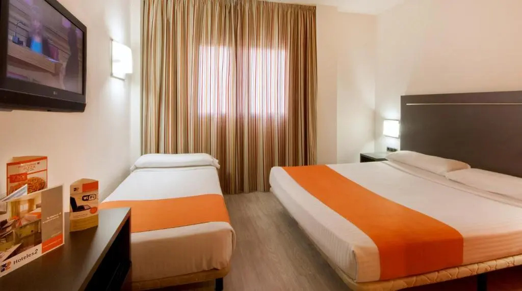 H2 Avila - Chambres
