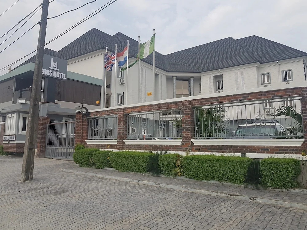 Eros Hotel and Suites Lekki