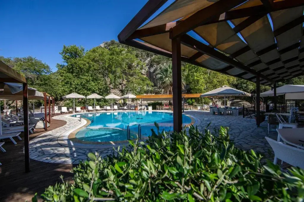 Riviera Perdika Hotel
