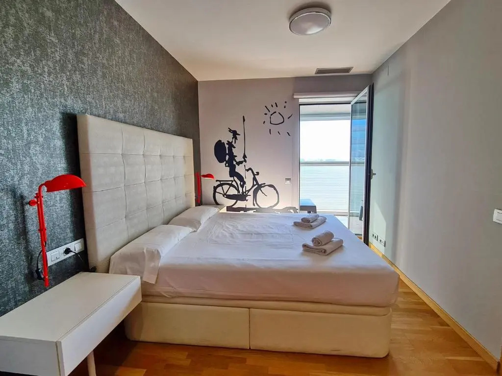 Apt. Fira Gran Via - Barcelona4Seasons - Chambres