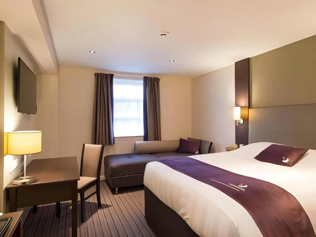 Premier Inn London Wandsworth — фото
